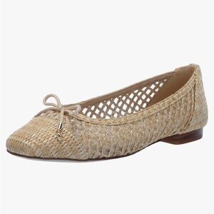 Elegant Beige Woven Ballet Flats